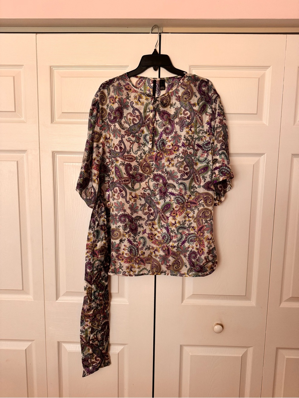 MNG Premium Collection 100% Silk Women's Paisley Short-Sleeve Blouse